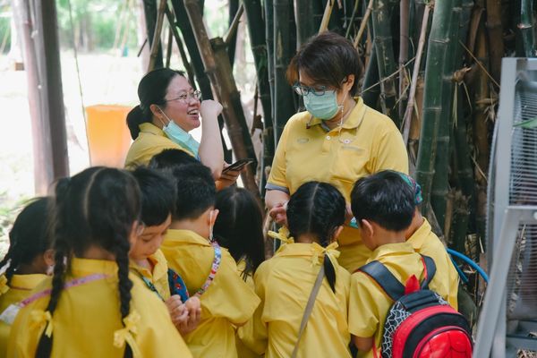 โรงเรียนปรีชานุศาสน์